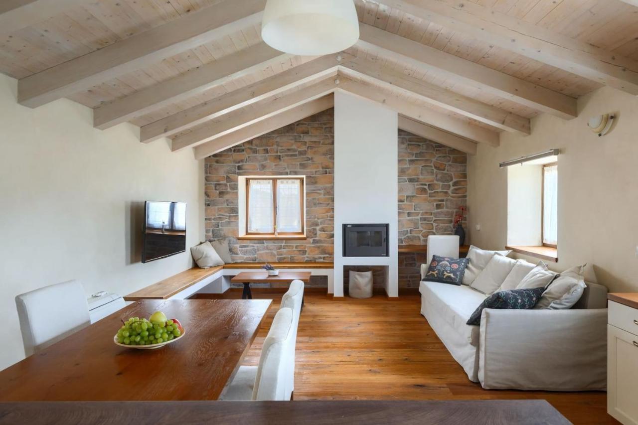 Casa Bastiani With Pool And Grill In Буйе